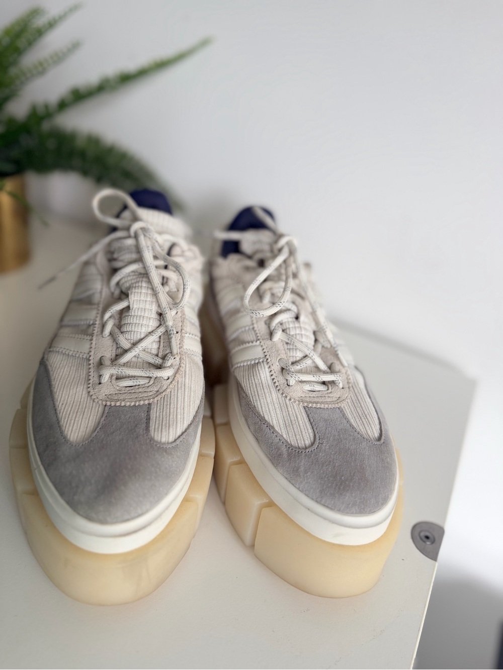 adidas
x Ivy Park Super Sleek Chunky sneakers